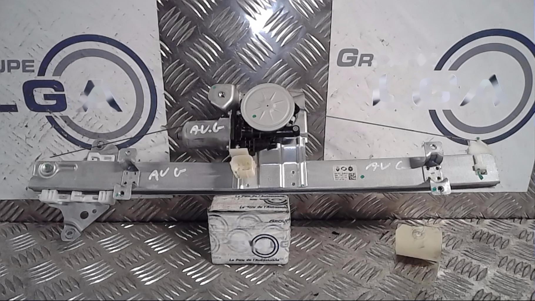 Leve vitre electrique avant gauche