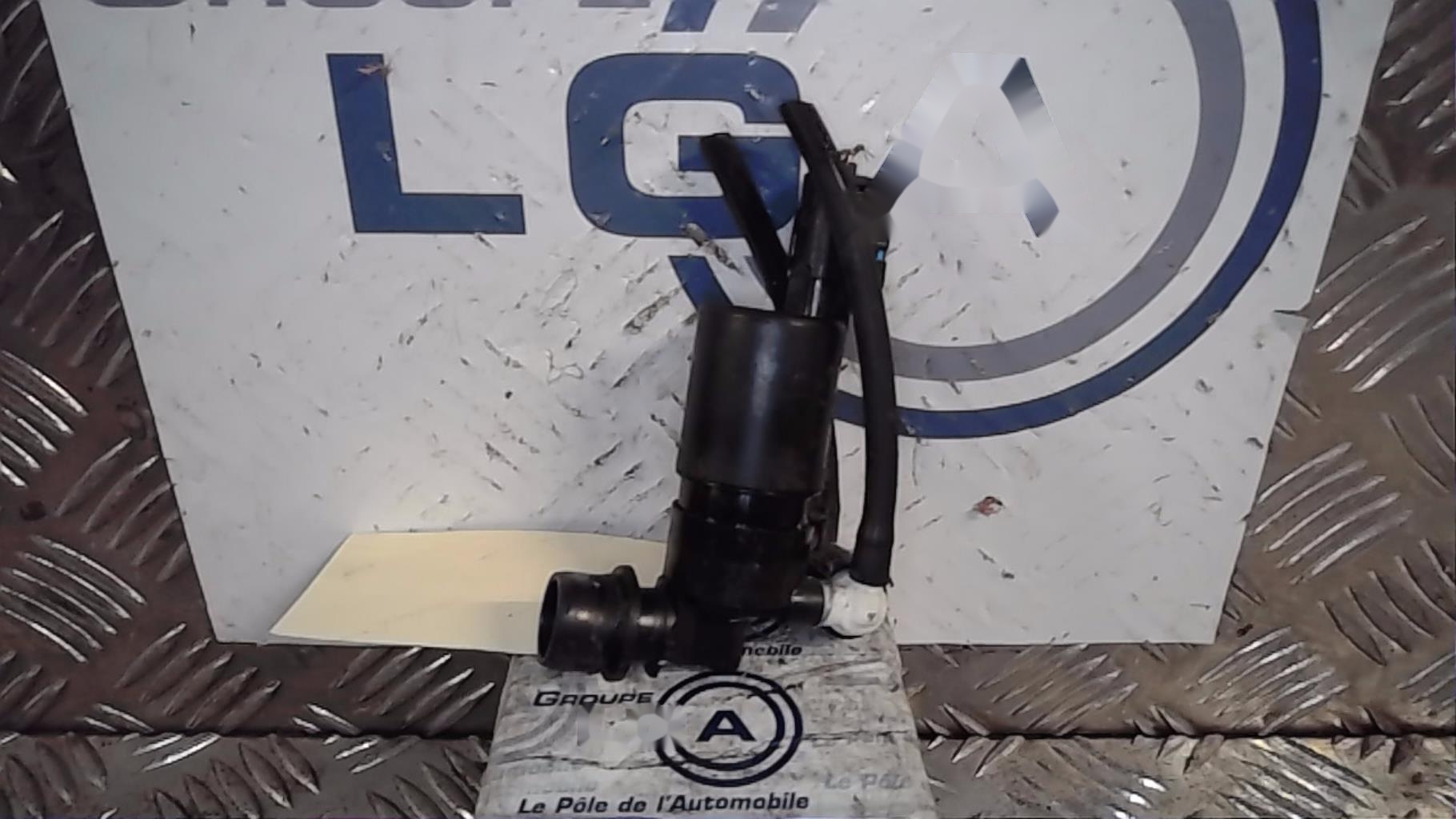 Pompe lave glace avant