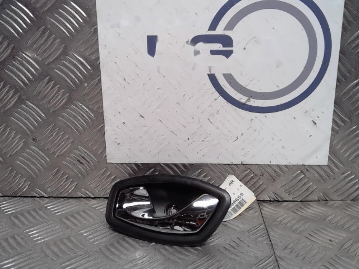 Poignee interieur arriere gauche