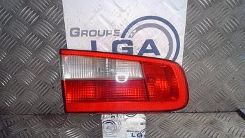 Feu arriere secondaire gauche (feux)