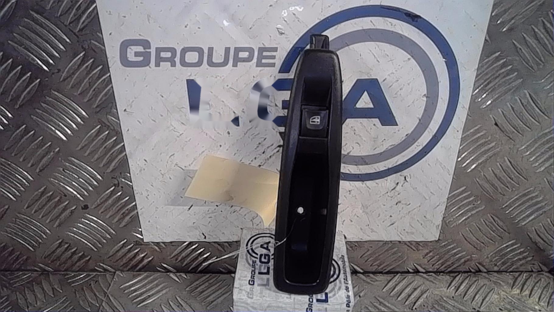 Interrupteur de leve vitre arriere gauche