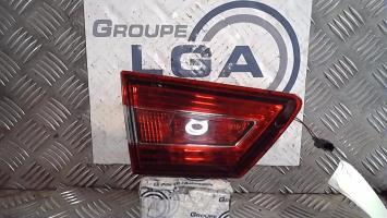 Feu arriere secondaire gauche (feux)
