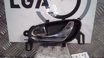 Poignee interieur arriere gauche