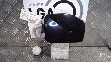 Trappe d'essence