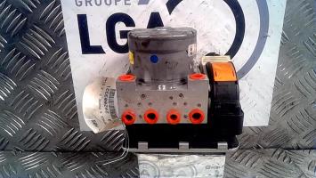 Bloc ABS (freins anti-blocage)
