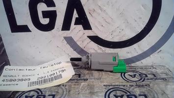 Contacteur feu stop