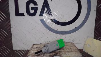 Contacteur feu stop