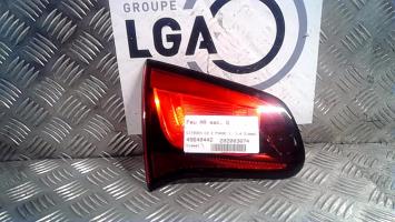 Feu arriere secondaire gauche (feux)