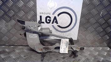 Moteur essuie glace avant