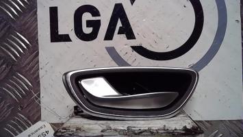 Poignee interieur arriere gauche