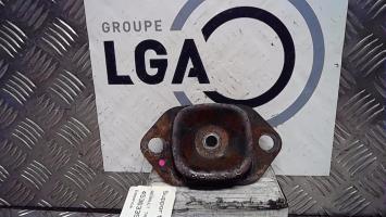 Support moteur gauche