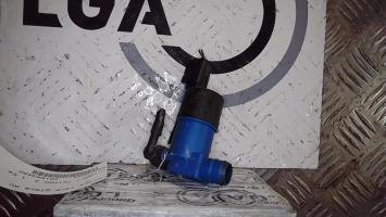 Pompe lave glace avant