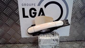 Poignee porte avant droit