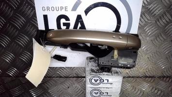 Poignee porte avant gauche