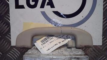 Poignee de maintien arriere droit
