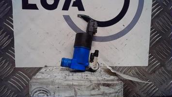 Pompe lave glace avant
