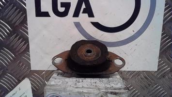 Support moteur gauche