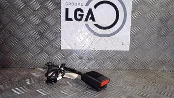 Attache ceinture avant gauche