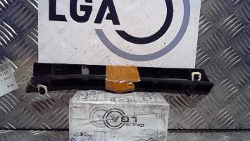 Support de pare chocs arriere