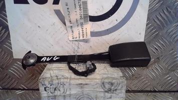 Attache ceinture avant gauche