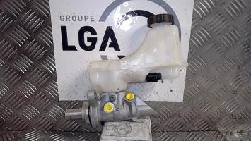 Maitre cylindre (freinage)