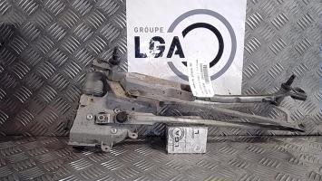 Moteur essuie glace avant