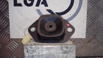 Support moteur gauche