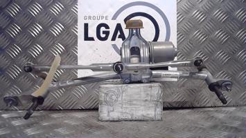 Moteur essuie glace avant