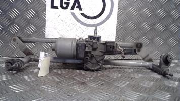 Moteur essuie glace avant