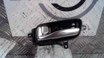 Poignee interieur arriere gauche