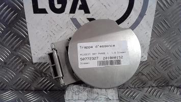 Trappe d'essence