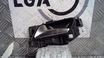 Poignee interieur arriere gauche