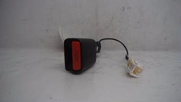 Attache ceinture avant gauche