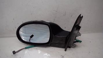 Retrovisor izquierdo