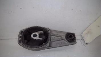 Bielette anti couple moteur