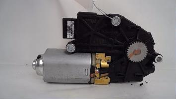 Moteur toit ouvrant