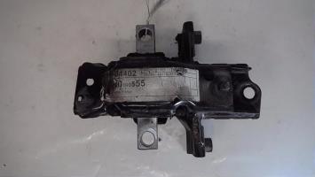 Support moteur gauche