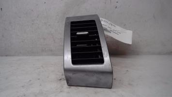 Aerateur tableau de bord avant gauche