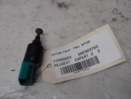 Contacteur feu stop