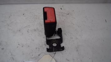 Attache ceinture arriere gauche