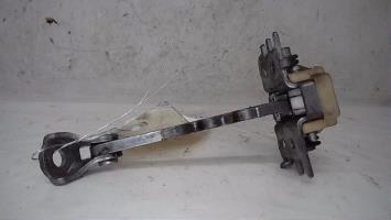 Tirant de porte avant droit