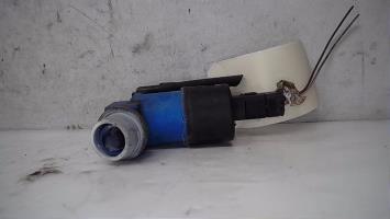 Pompe lave glace avant
