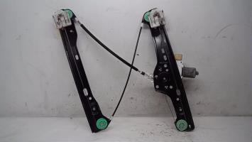Leve vitre electrique avant droit