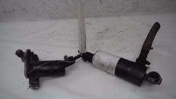 Pompe lave glace avant