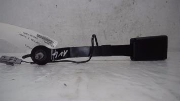 Attache ceinture avant gauche