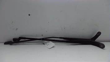 Bras essuie glace avant