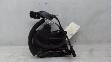 Cerradura delantera derecha