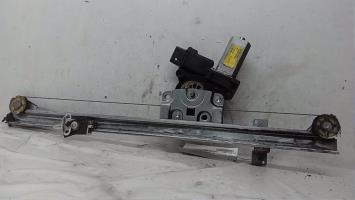 Elevalunas eléctrico delantero izquierdo