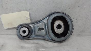 Bielette anti couple moteur