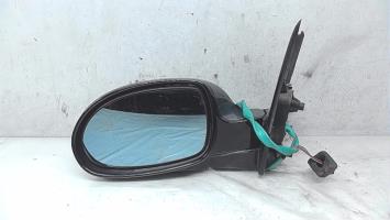 Retrovisor izquierdo